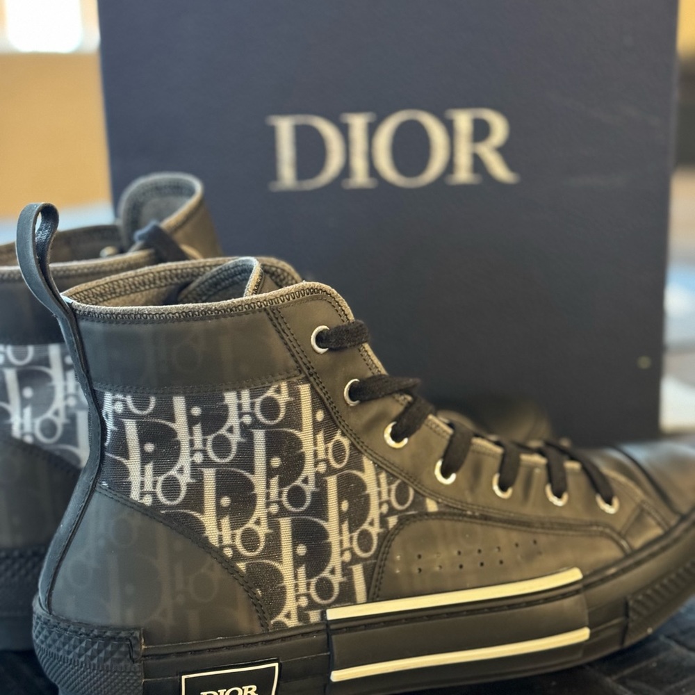 Dior B23 High Top Sneakers-Black